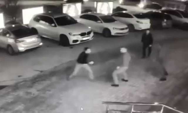 Опубликовано видео массовой драки, спровоцировавшей побоище со стрельбой в кальянной Ставрополя