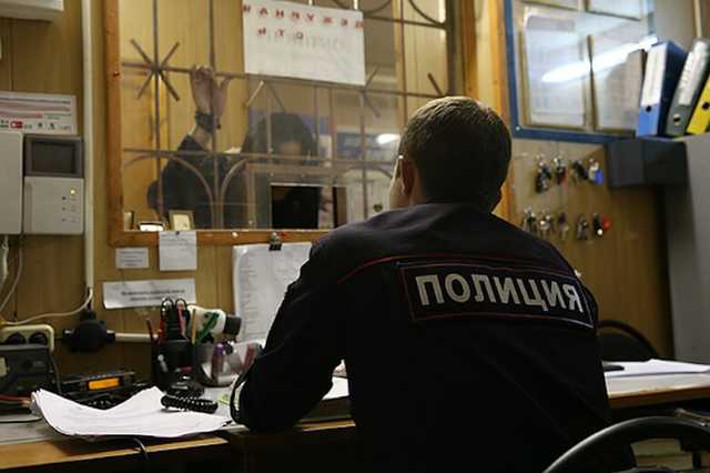 В Калмыкии пьяный полицейский начальник устроил стрельбу