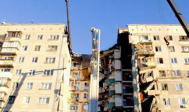 В Минстрое посчитали обоснованным разделение дома в Магнитогорске на два