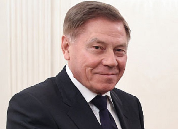 Вячеслав Лебедев порадует российских судей купленной за госсчет книгой Вячеслава Лебедева