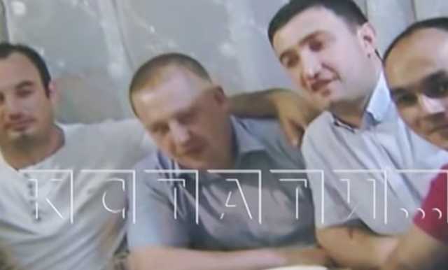 В Нижегородской области помощник прокурора уволен после фото с «авторитетами»