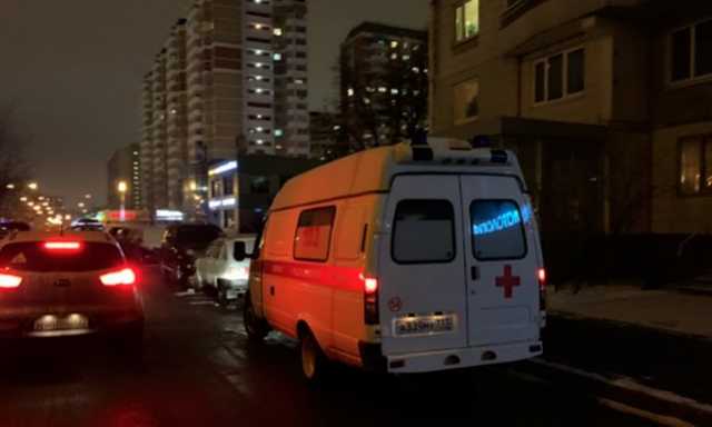 В Москве автомобилист угрожал водителю «скорой помощи» пистолетом