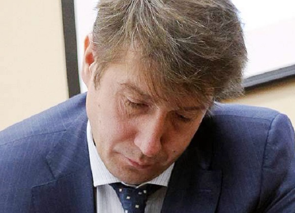 Вячеслав Кравченко — покровитель шпионов и мелкий аферист