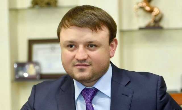 Племянника Арашукова-старшего задержали по делу о хищениях газа