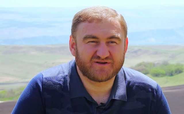 Сенатора Арашукова ранее задерживали за избиение сына замначальника ростовского УФСБ