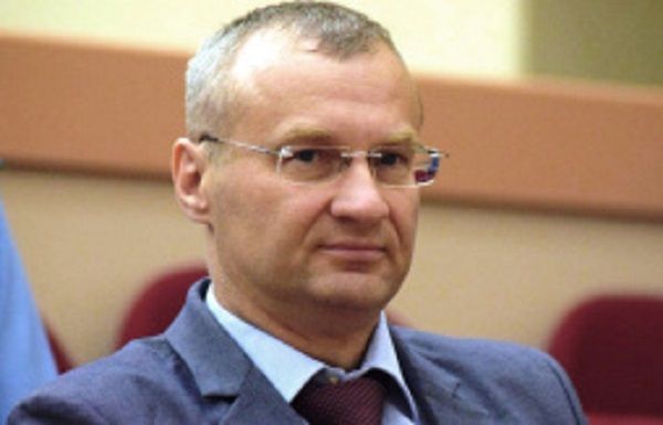 Глава суда оценил действия судьи, завесившей номера сына-прокурора после ДТП