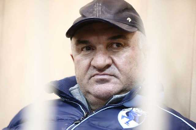 Трех возможных сообщников Рауля Арашукова объявили в розыск
