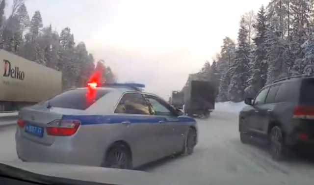 Губернатор Владимирской области поддержал отстраненных за хамство на дороге сотрудников ДПС