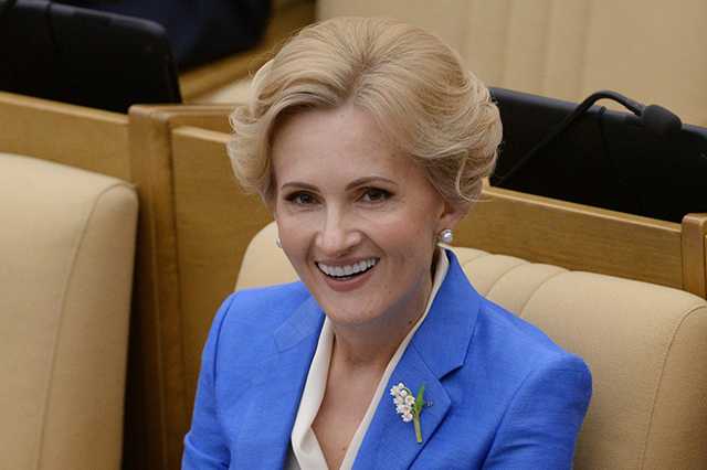 Оглянись вокруг себя, кто сидит подле тебя