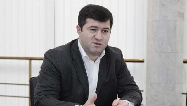 Любит одеяла и неравнодушен к роскоши: кто такой кандидат в президенты Насиров