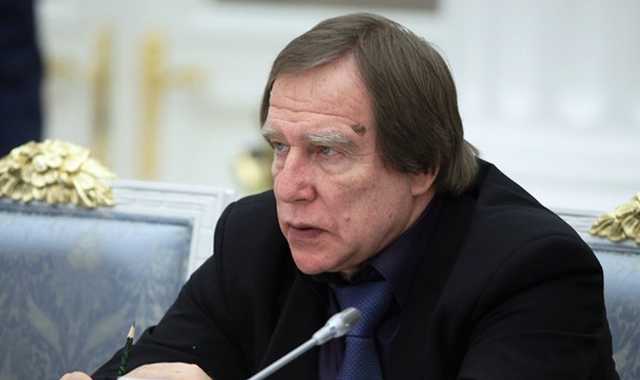 Зачем детскому фонду Ролдугина лицензия на алкоголь