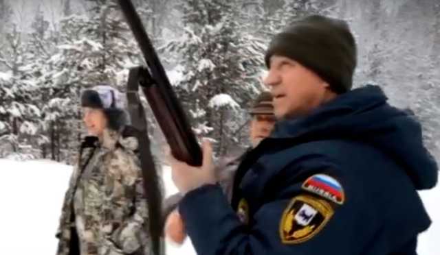 Блогера, снявшего живодерскую охоту иркутского губернатора, задержали за выключенные фары