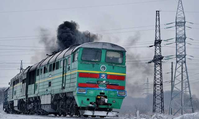 Пьяный машинист попытался расстрелять коллег из-за графика