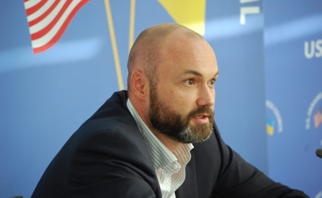 Тимур Хромаев: мажор, влиятельный чиновник и муж Ефросининой