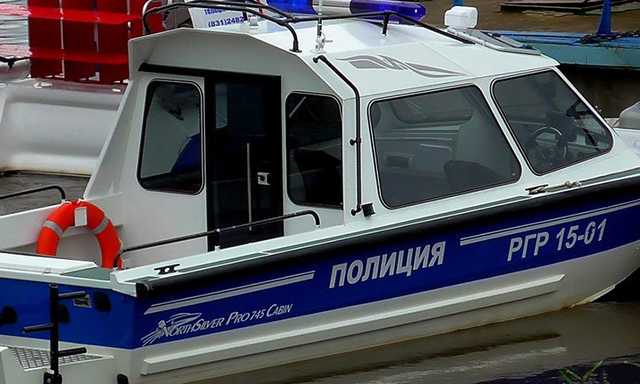 В Туапсе полицейский похитил служебный катер