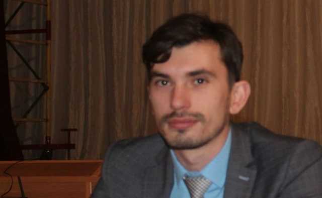 Два чиновника Троицкого района попались на взятке