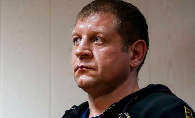 RCC отменила бой Емельяненко после пьяного ДТП
