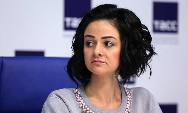 Ольга Глацких «никто не просил рожать» уехала в Испанию