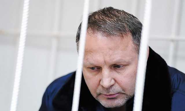 Оперативника уголовного розыска Коми осудили за помощь «вору в законе» Пичуге