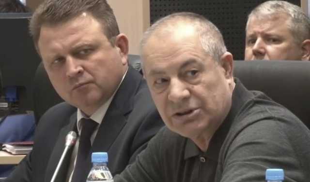 Волгоградского депутата, обозвавшего пенсионеров «тунеядцами и алкашами», лишили полномочий