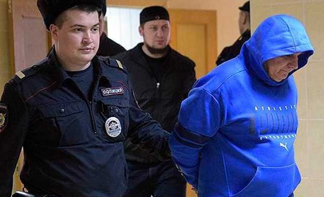 Суд обязал ряд СМИ удалить статьи о связях депутата Госдумы с Шакро Молодым