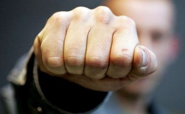 В Черкассах студенты избили прокурора