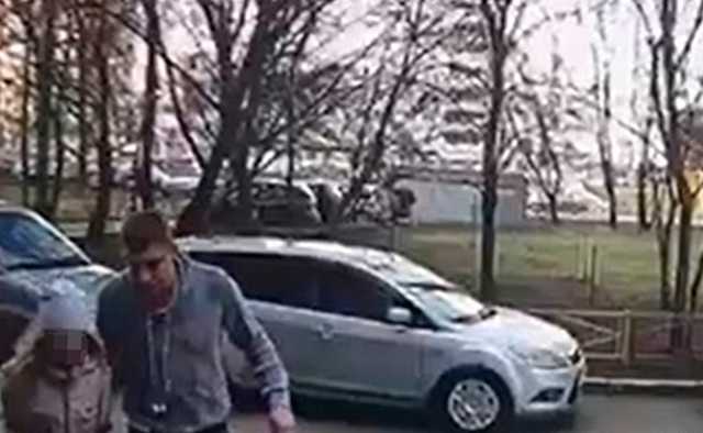 Похитившему двух девочек в Москве экс-полицейскому предъявили обвинение