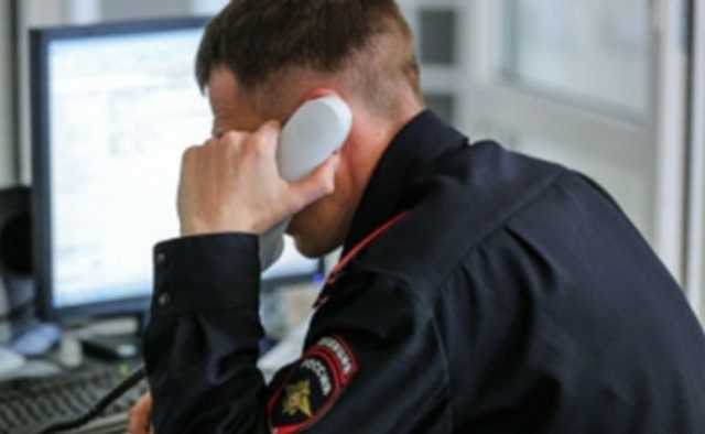 В Петербурге задержали пьяного полицейского за ложное сообщение о бомбе