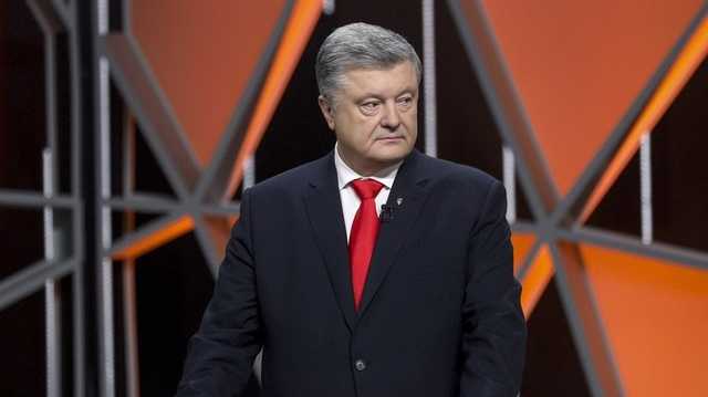 Только алкоголь и наркотики. Порошенко запретил публиковать другие данные о своих анализах