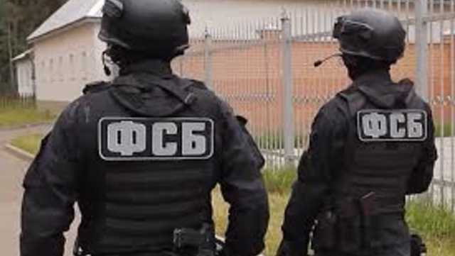 ФСБ в Саратове задержала адвоката при получении 5 млн рублей