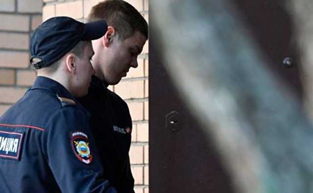 Свидетели рассказали об уходе Кокорина и Мамаева из кафе через запасной выход