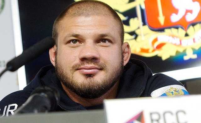 Уральский боец Иван Штырков попал в больницу накануне боя на турнире UFC