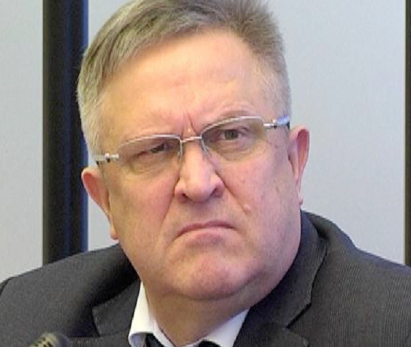 Бывший начальник спецслужбы Юрий Рожин загнал самарского губернатора под мост