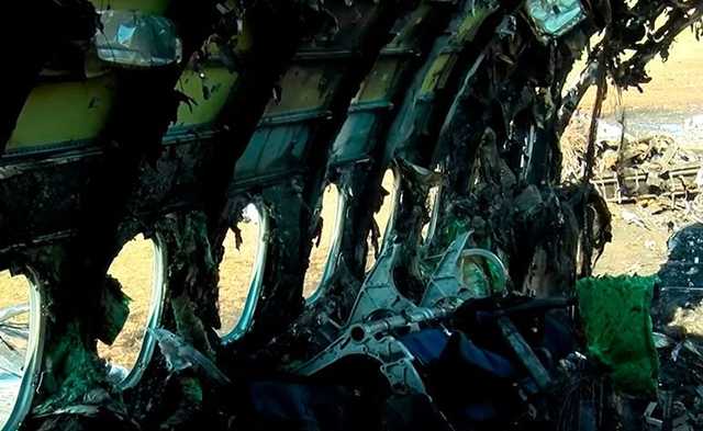 СКР показал на видео салон сгоревшего при посадке в Шереметьево SSJ 100
