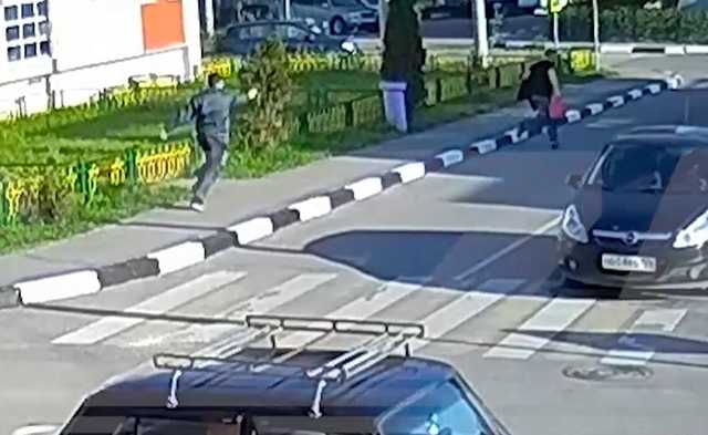 Покушение на предпринимателя в Балашихе попало на видео