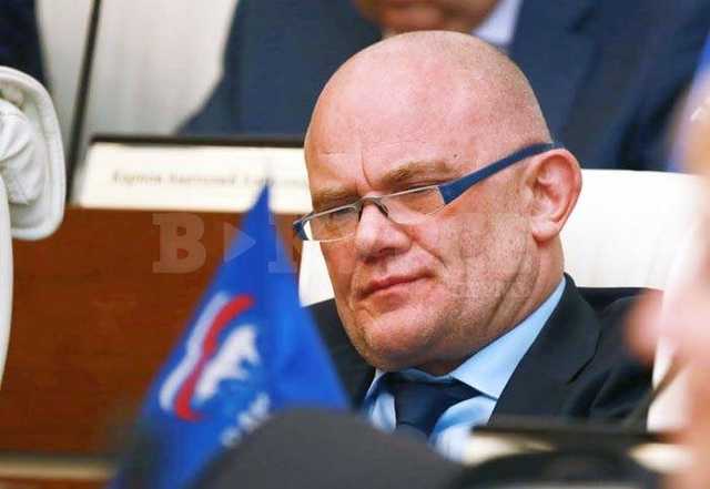 Подсудимый олигарх Владимир Нелюбин переживает по неволе