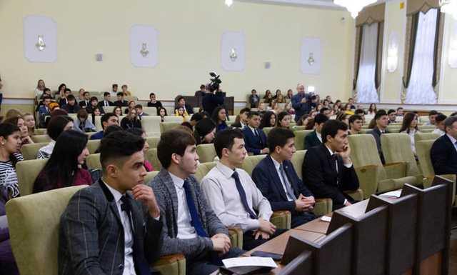 Как Минск захотел заработать на туркменских студентах, а получил головную боль