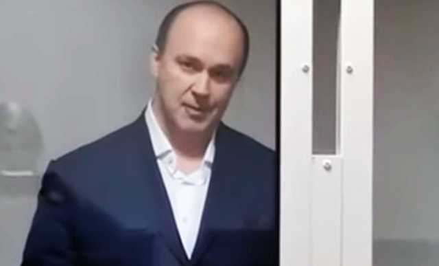«Авторитет» экс-замминистра: «Вилкой глаз выколю»