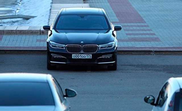 Силовики раскрыли схему покупки дорогих авто экс-главой Челябинской области