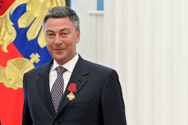 "Регион-ювелирша" Филатова получила 3 года за золоченое серебро