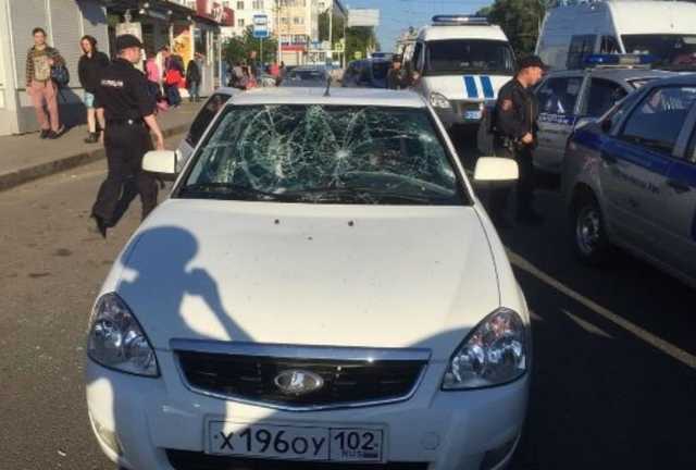 СК: житель Уфы застрелил знакомого и ранил девушку из-за денежного долга