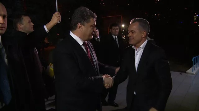 Друг Порошенко подался в бега, а за ним вся его свора