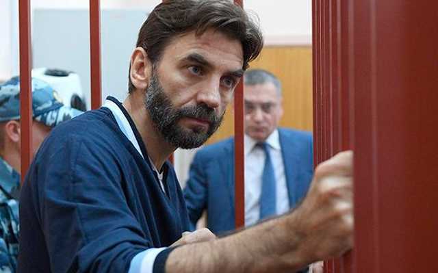 Экс-министр Абызов задумался в СИЗО о женитьбе