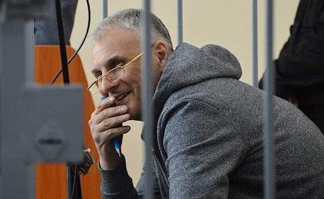 Экс-губернатор Сахалинской области Хорошавин доставлен в колонию строгого режима