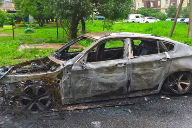 Самарского предпринимателя заживо сожгли в BMW X6