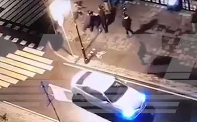 Силовики задержали мужчину, сломавшего челюсть офицеру ФСБ из-за очереди в туалет