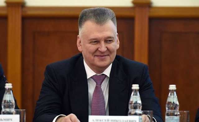 «Надежный источник наличных»: ФСБ интересуется рынком ритуальных услуг из-за миллиардов рублей «черного нала»