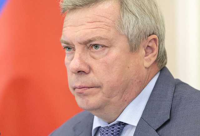 Голубев «склевал» шахтерские зарплаты?