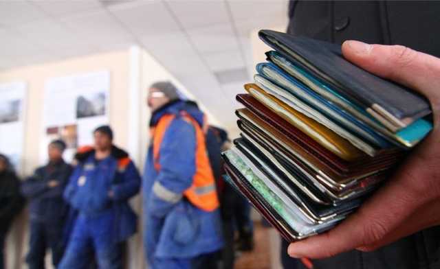 В Москве задержаны 12 подозреваемых в мошенничестве в сфере миграции