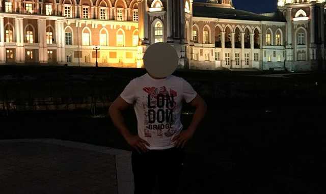 Арестованные сотрудники ФСБ передвигались на автомобилях люкс-класса